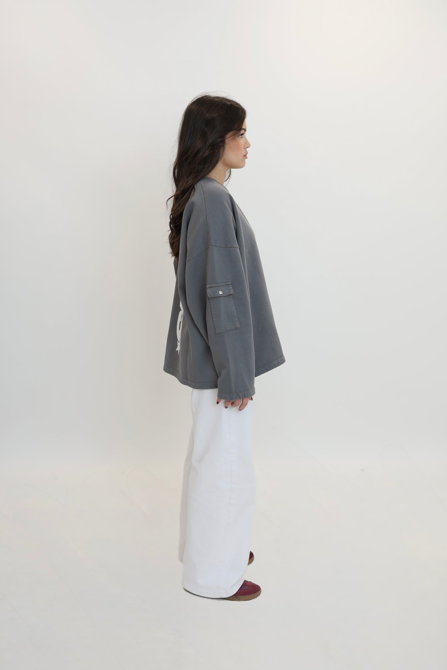 CELESTIAL GRAY CREWNECK